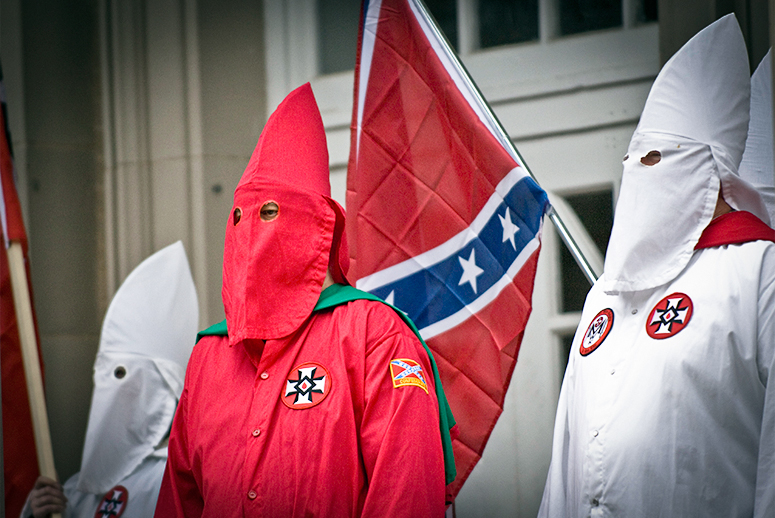 Q: Which Presidential Candidate Was Mentored By A KKK Recruiter & Endorsed By A Grand Dragon?